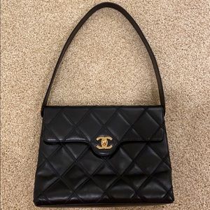 quilted black shoulder bag